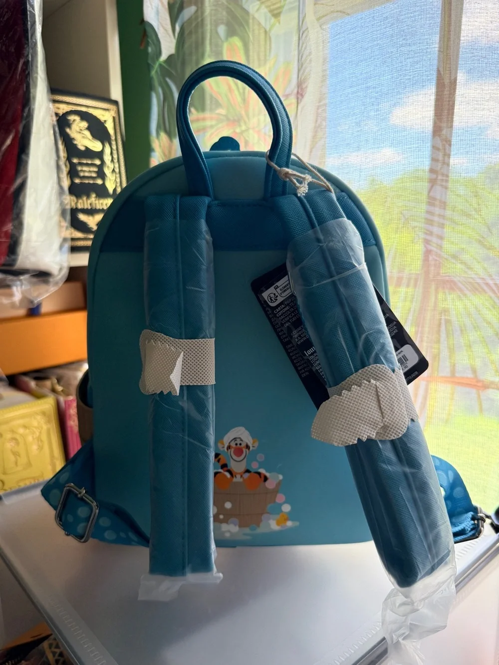 Loungefly Disney Tigger Mini backpack NWT